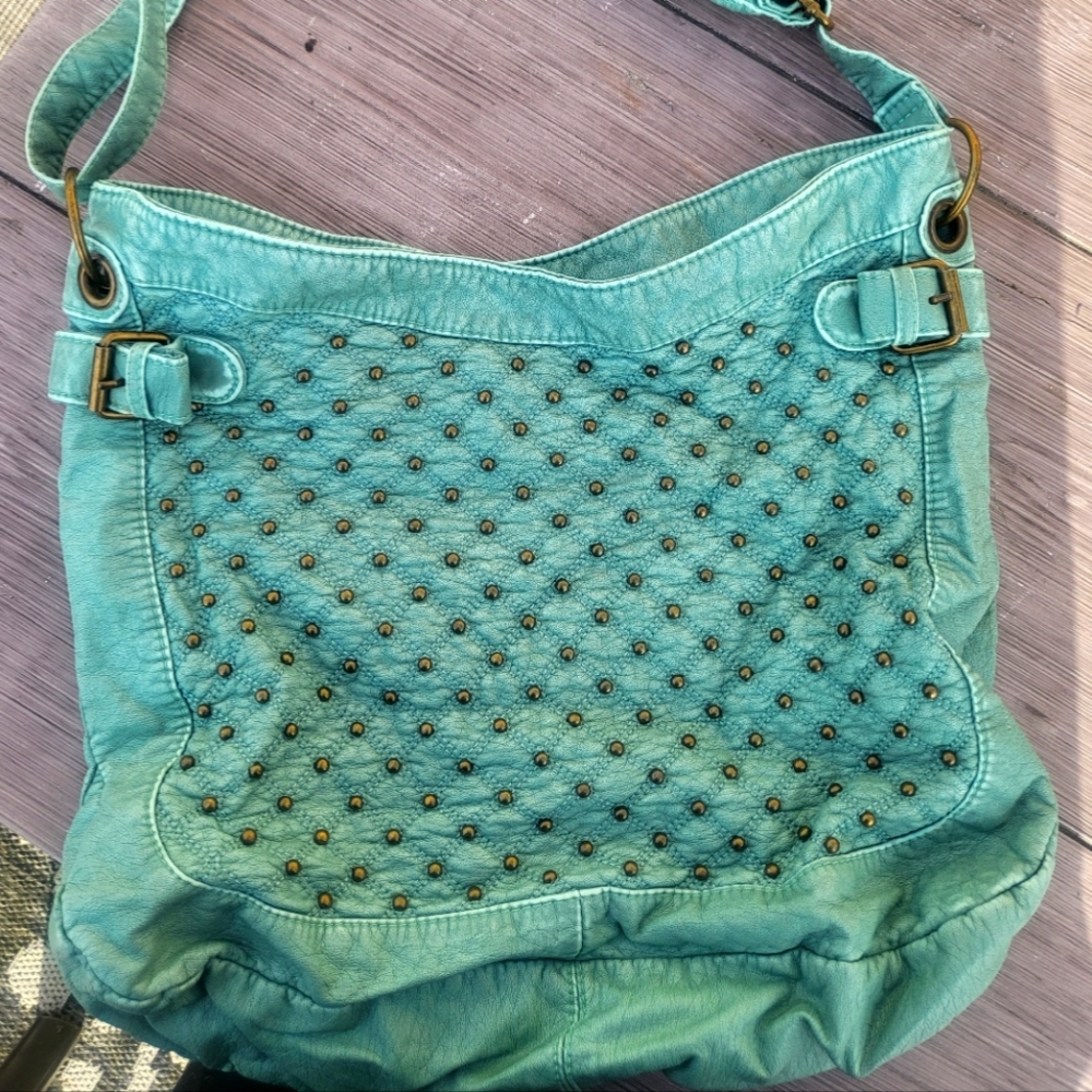 🍍MAURICES BAG